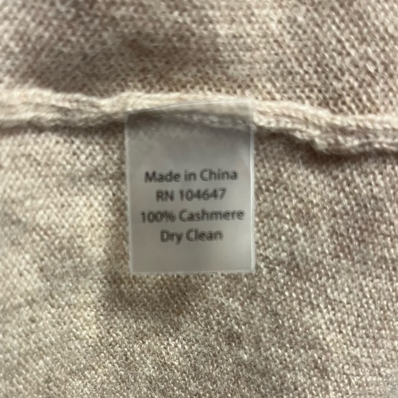 Forté Cashmere Sweater Tan Turtleneck Knit Sweater 100% Cashmere Sz S EUC - Picture 8 of 8